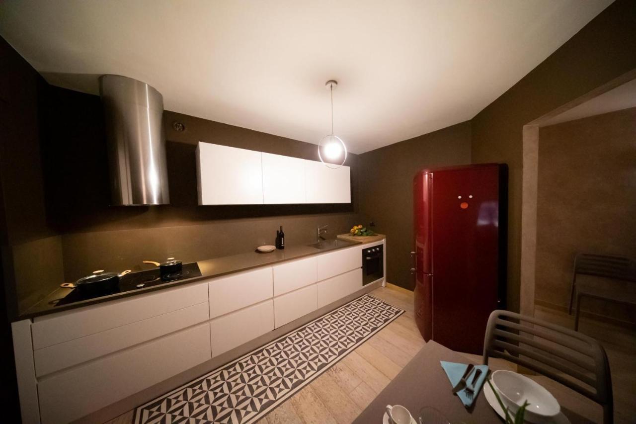 Ferienwohnung Chez Leo Aosta Exterior foto